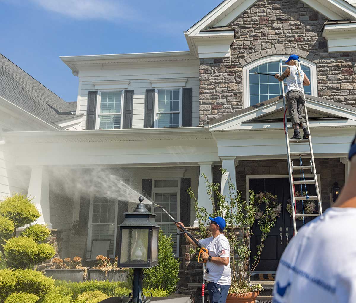 professional power washing cost