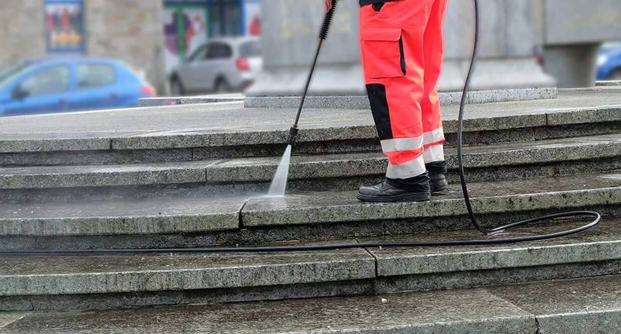 Hot Water Pressure Washing
