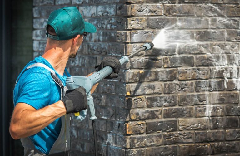 The Ultimate Step-by-Step Guide to Starting a Power Washing Business