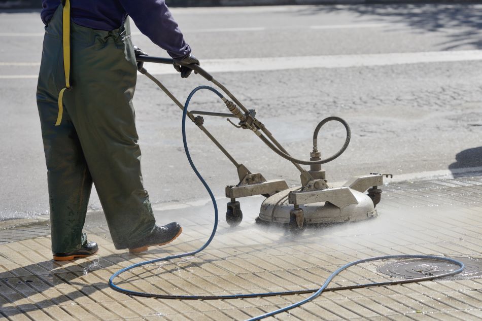 Seasonal Power Washing