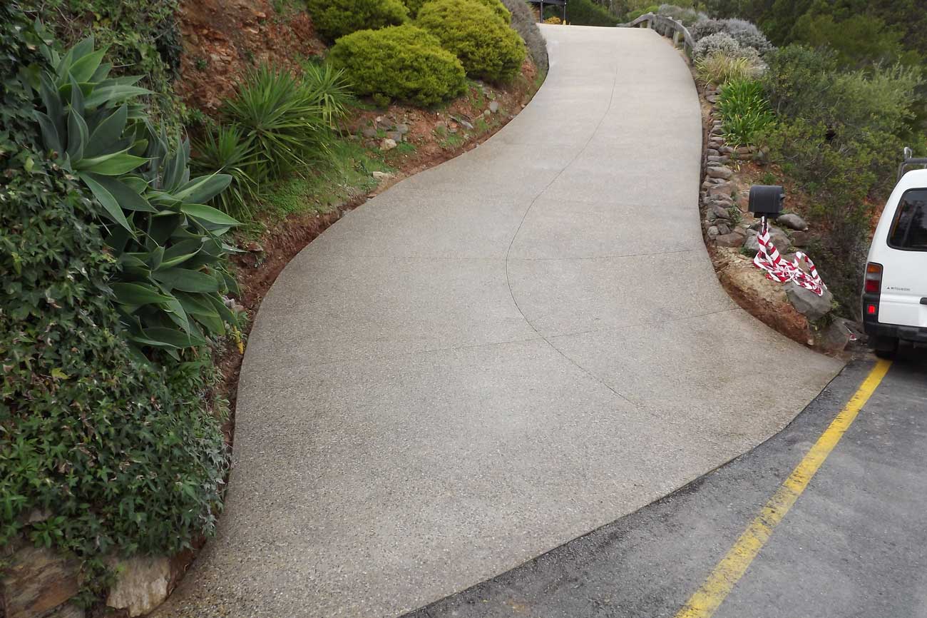 Pressure Wash Sloped Driveway