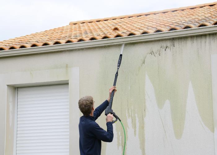 Pressure Wash Stucco